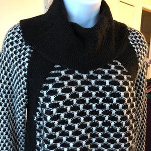 The Limited // Black & White Patterned Turtleneck